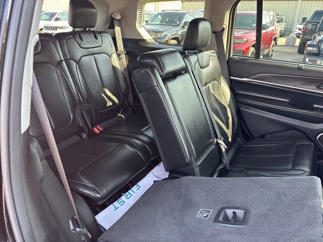 Used 2022 Jeep Grand Cherokee L Limited w/ Luxury Tech Group II image 41