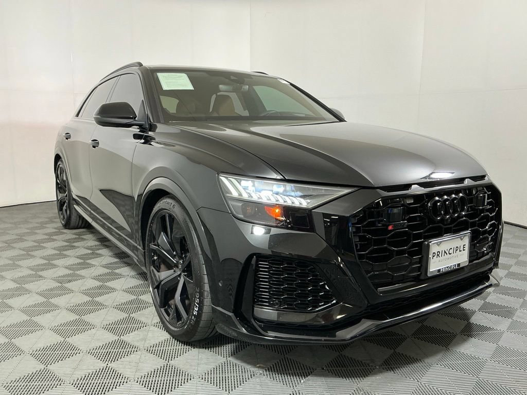 Used 2024 Audi RS Q8 AWD/4WD image 4