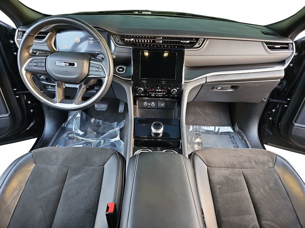 Certified 2022 Jeep Grand Cherokee Altitude image 9