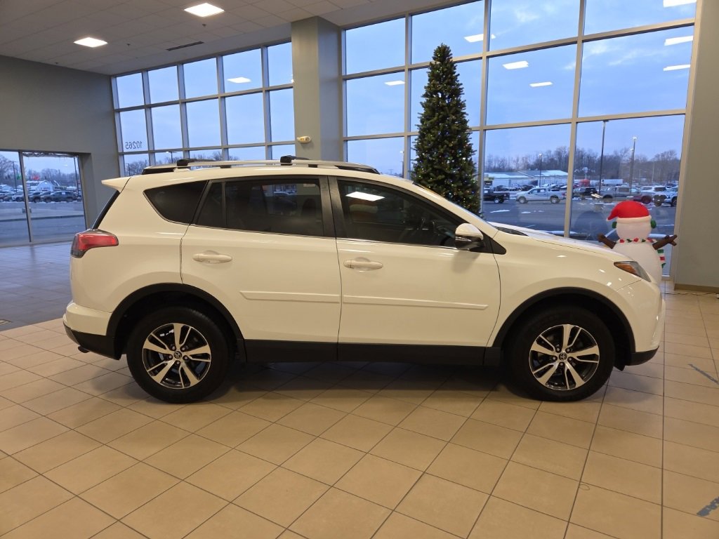 Used 2018 Toyota RAV4 XLE w/ Plus Extra Value Package image 6