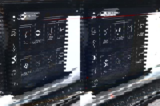 Used 2024 GMC Sierra 1500 SLT RWD image 8