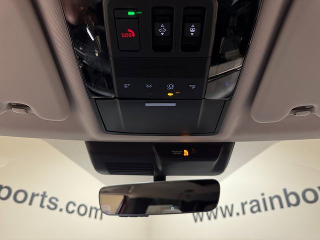 New 2025 Mitsubishi Outlander SE image 20