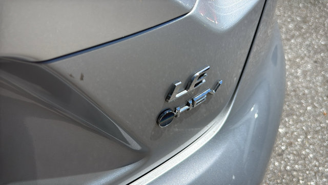 Used 2025 Toyota Corolla LE FWD image 8