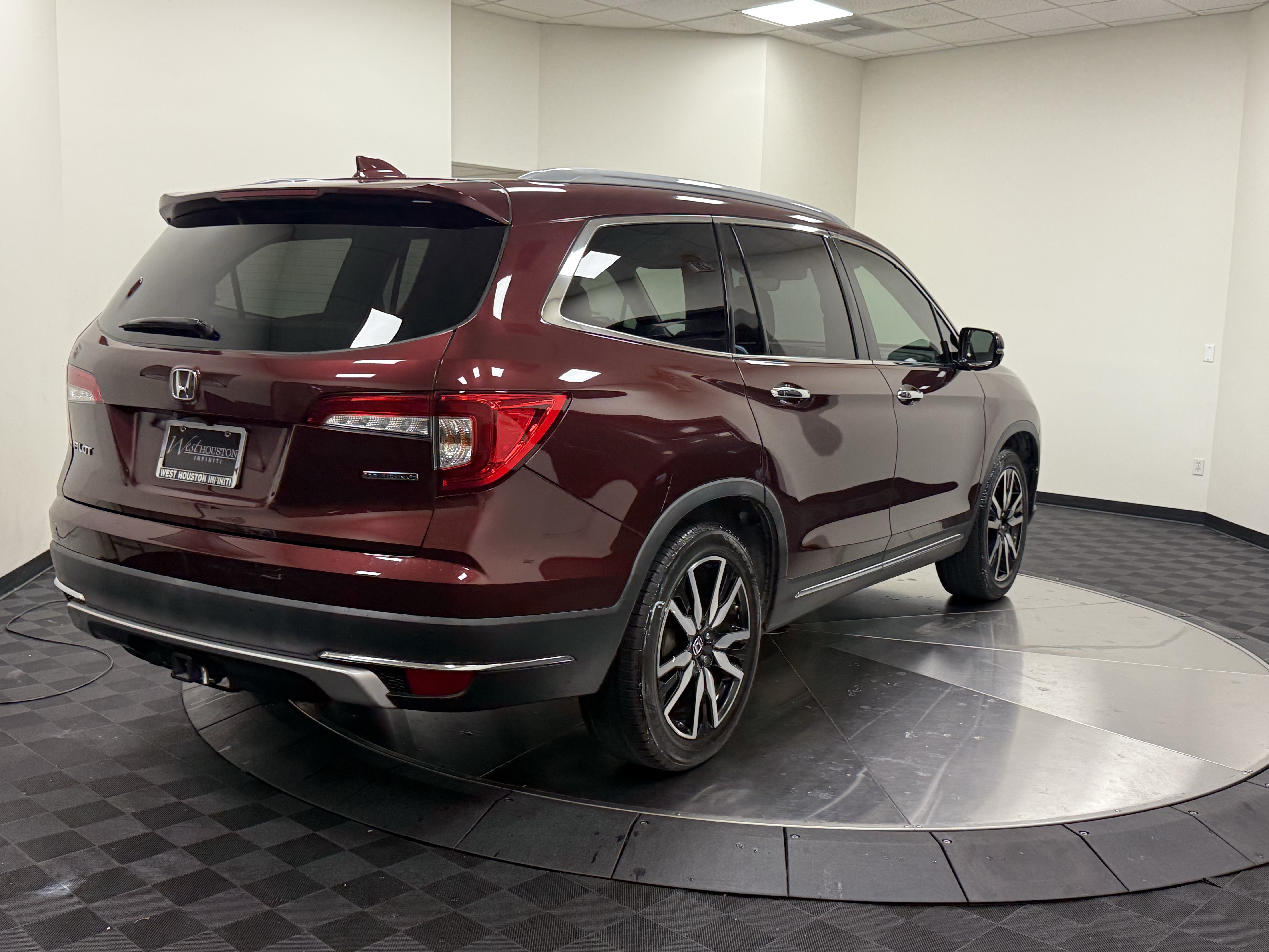 Used 2022 Honda Pilot Touring image 7