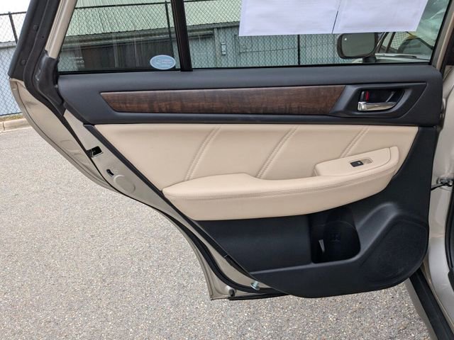 Used 2018 Subaru Outback 3.6R Limited image 33