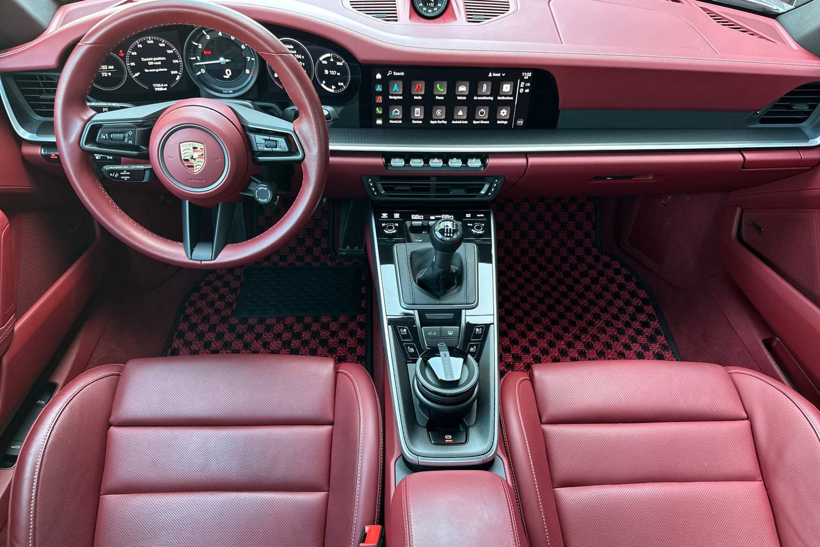 Certified 2024 Porsche 911 Carrera 4S AWD/4WD image 6