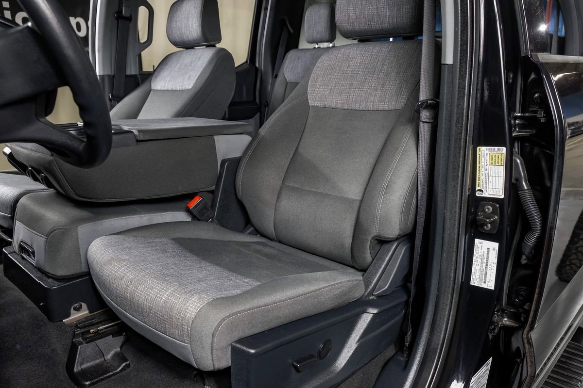 Used 2025 Ford F350 XLT image 28