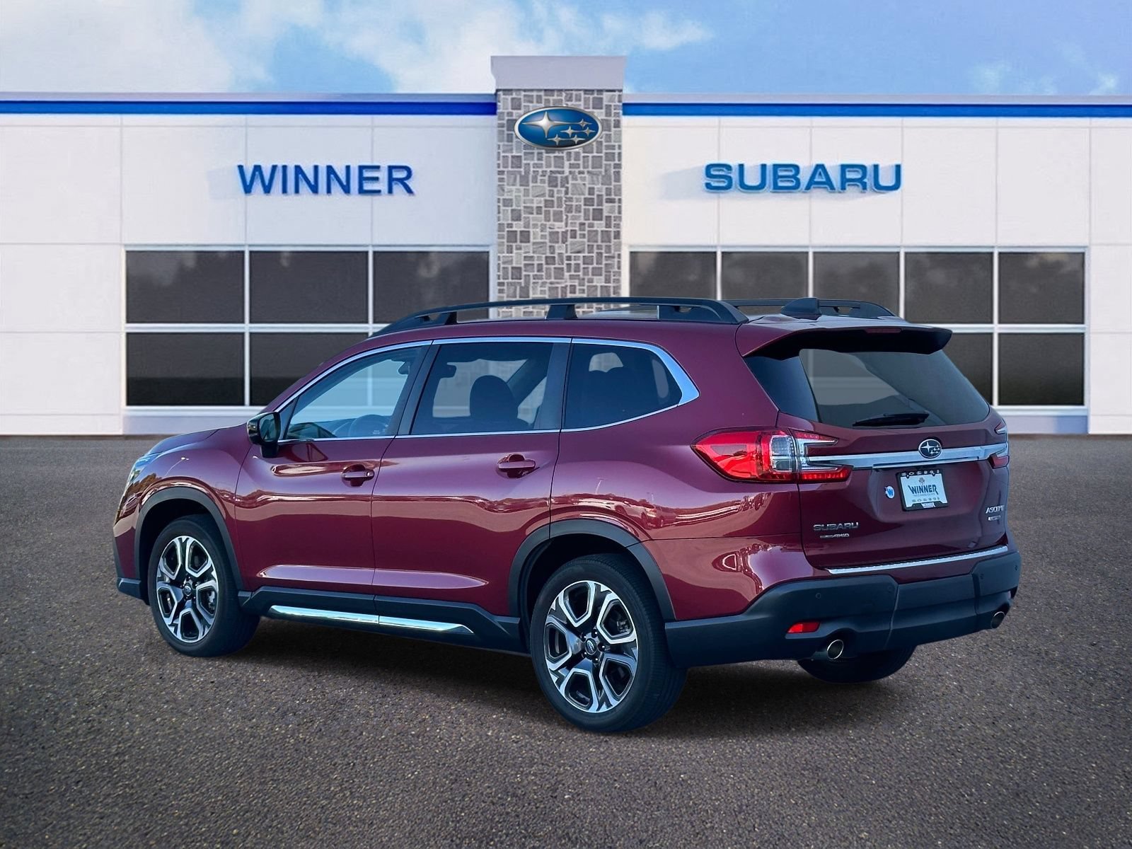 Used 2024 Subaru Ascent Limited w/ Technology Package AWD/4WD image 3