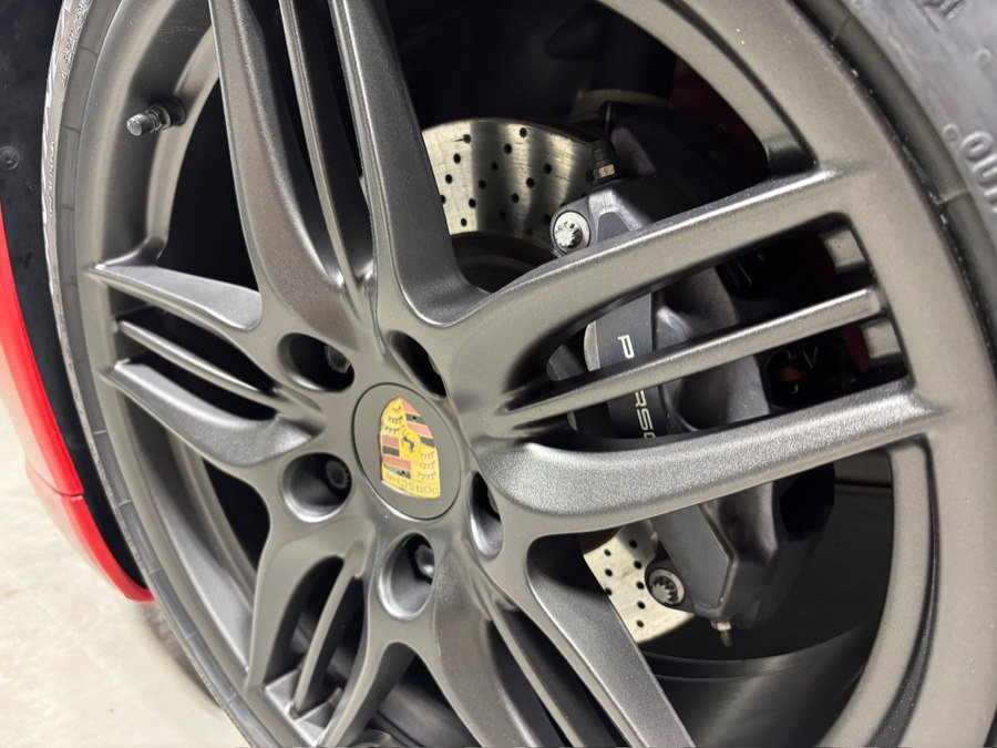 Used 2015 Porsche 911 Carrera image 7