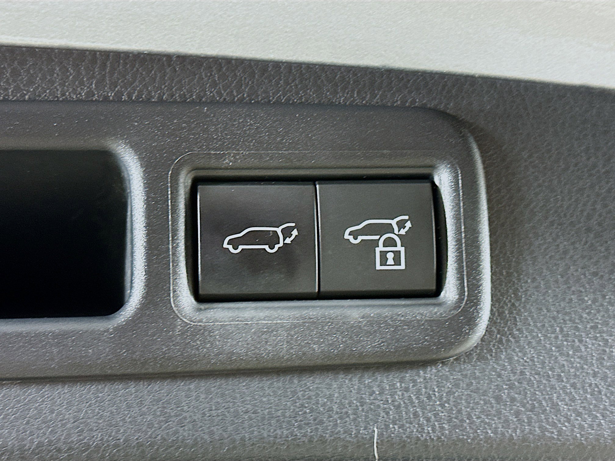 Used 2023 Lexus RX 350 Premium w/ Accessory Package image 29