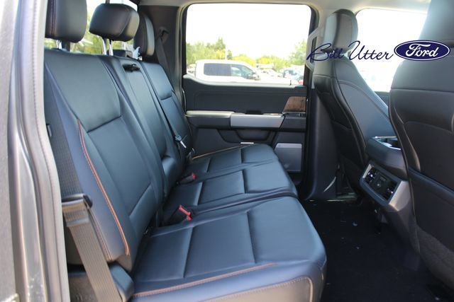 New 2026 Ford F350 Lariat w/ Black Appearance Package AWD/4WD image 9