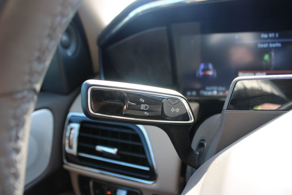 Used 2024 Lincoln Navigator L Reserve AWD/4WD image 38