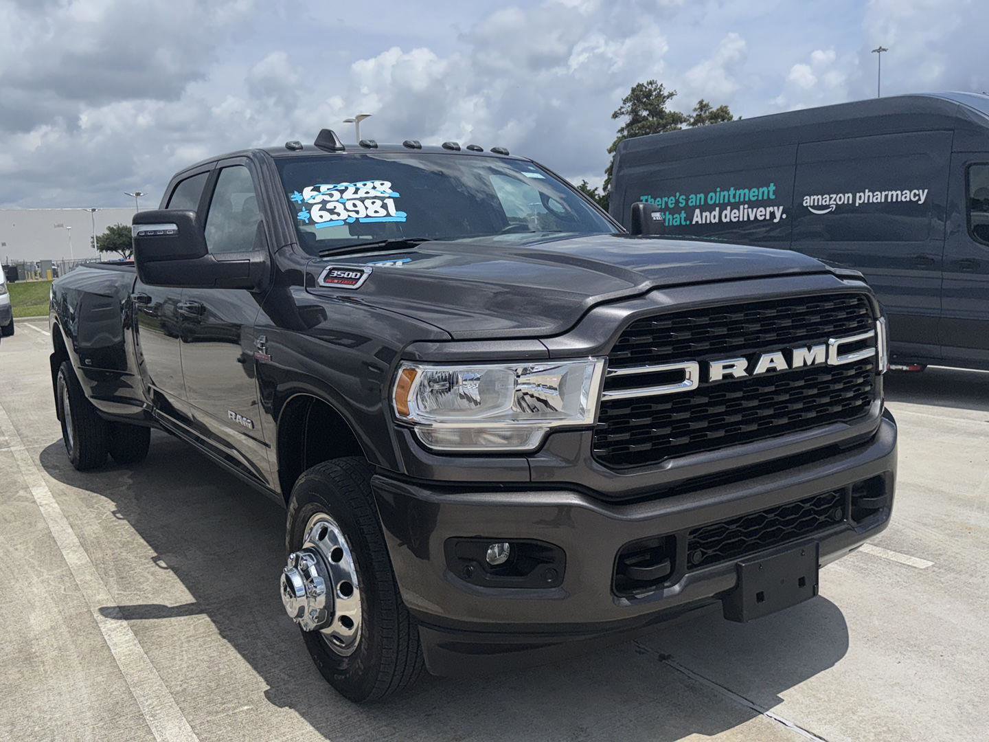 Used 2024 RAM 3500 Big Horn w/ Sport Appearance Package