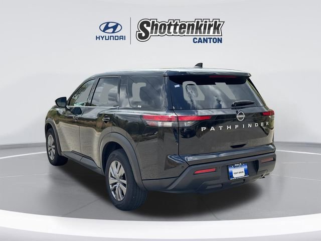 Used 2025 Nissan Pathfinder S image 7