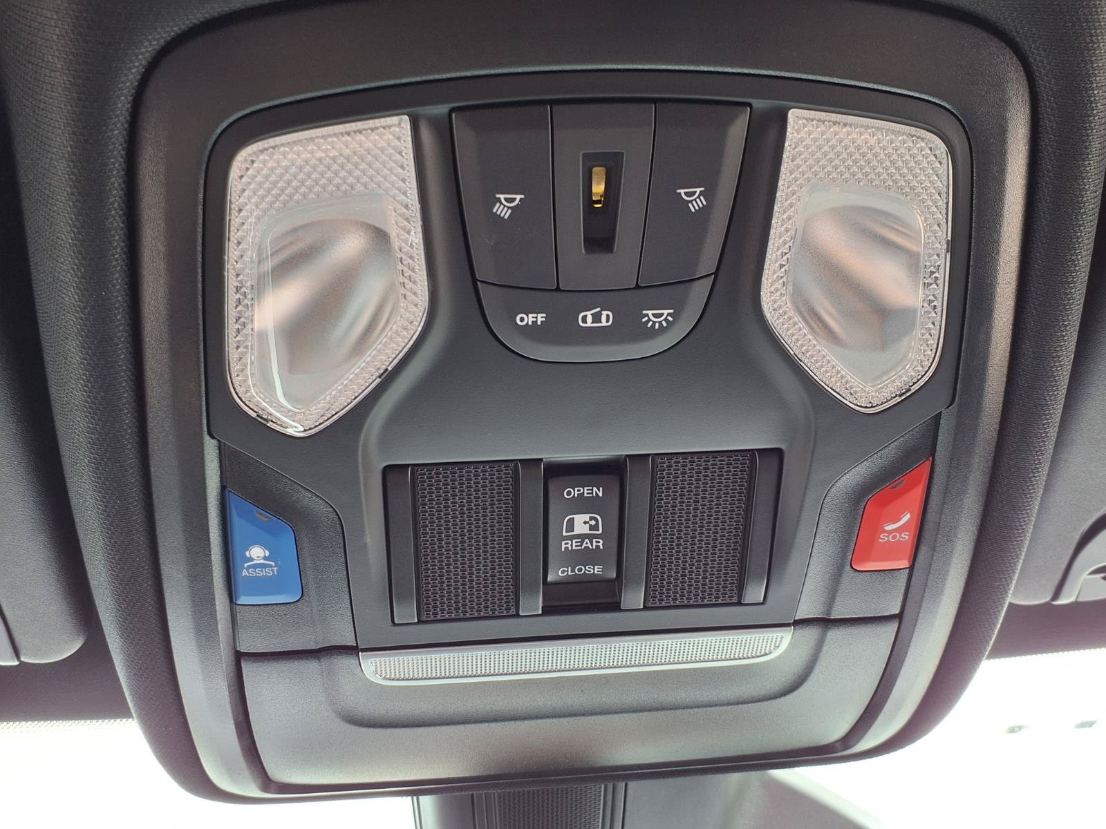 Used 2026 RAM 1500 Express AWD/4WD image 18