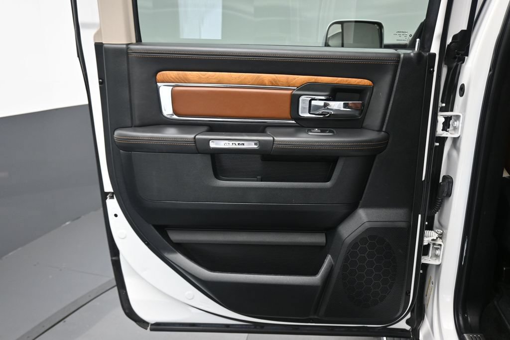 Used 2017 RAM 1500 Laramie Longhorn AWD/4WD image 30