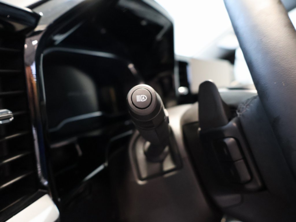 Used 2024 GMC Sierra 1500 Elevation w/ Elevation Premium Package image 15