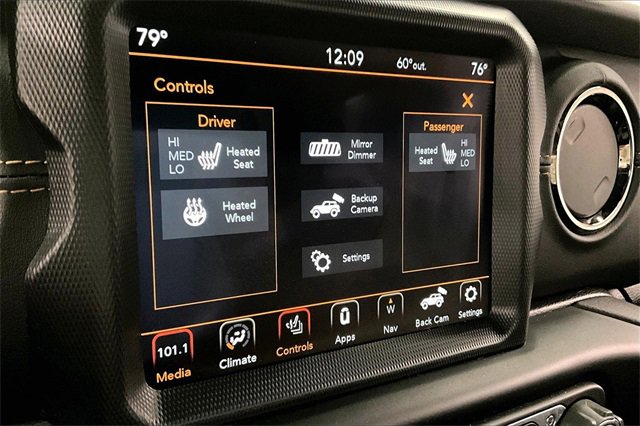 Used 2021 Jeep Wrangler Unlimited Sahara image 35