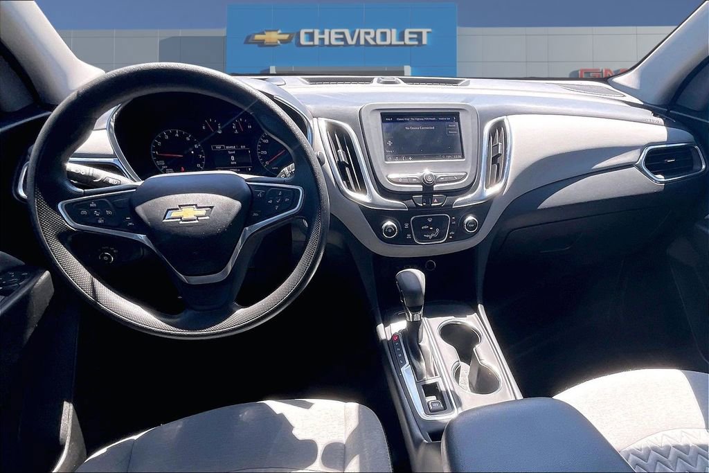 Used 2022 Chevrolet Equinox LS AWD/4WD image 7