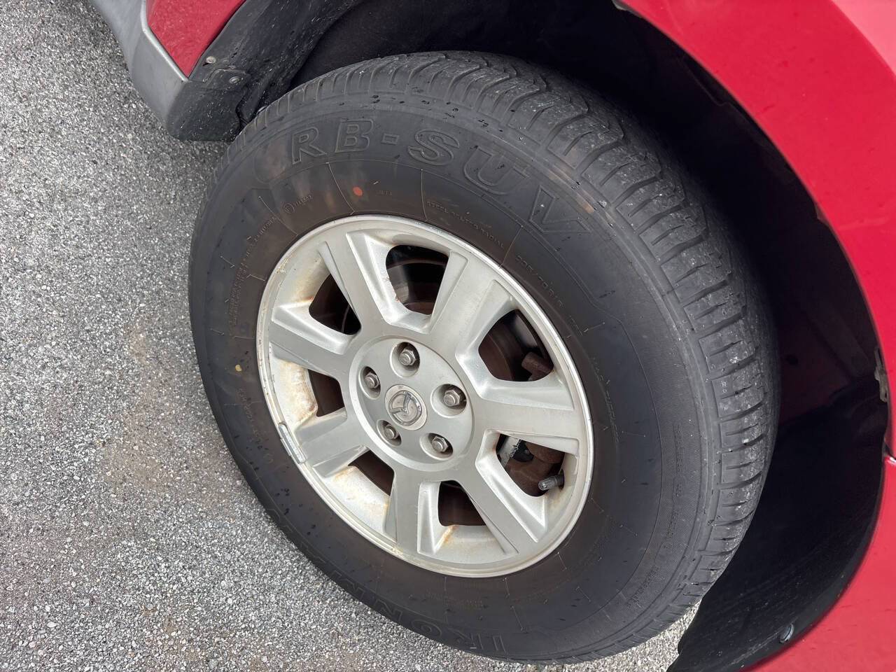 Used 2010 MAZDA Tribute i AWD/4WD image 12