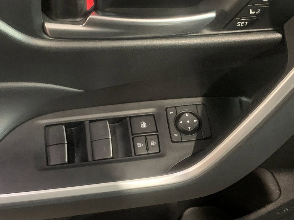 Used 2023 Toyota RAV4 XLE Premium image 14