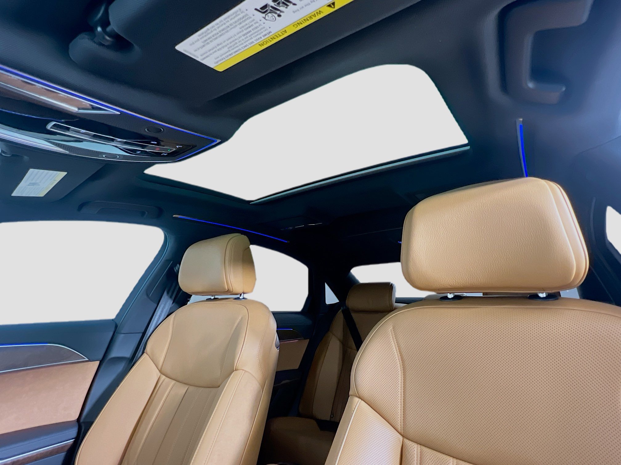 Used 2025 Audi A8 L 3.0T w/ Executive Package image 23