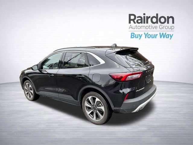 Used 2025 Ford Escape Platinum image 39