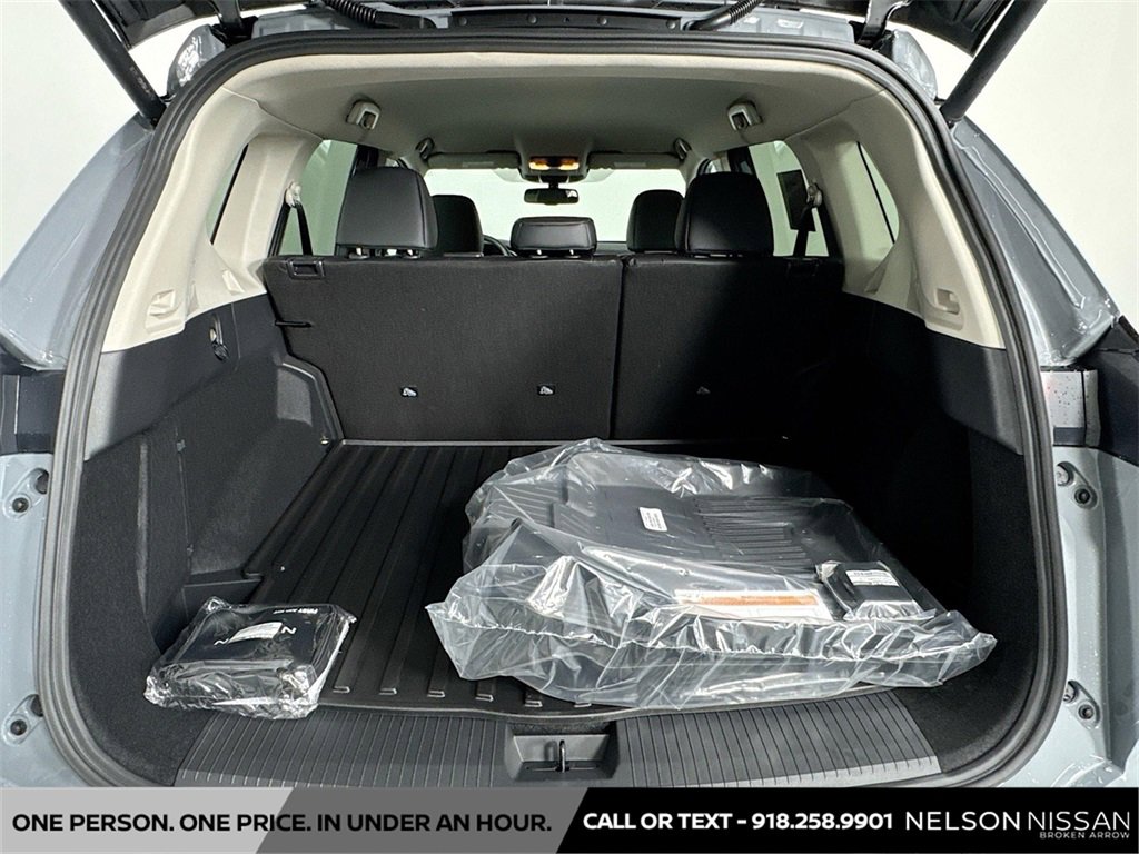 New 2026 Nissan Rogue SV image 24