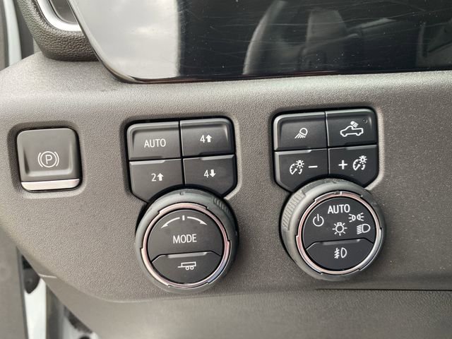 Used 2023 Chevrolet Silverado 1500 LTZ image 26