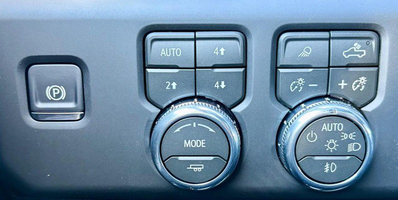 New 2026 GMC Sierra 2500 AT4 w/ AT4 Premium Plus Package AWD/4WD image 21