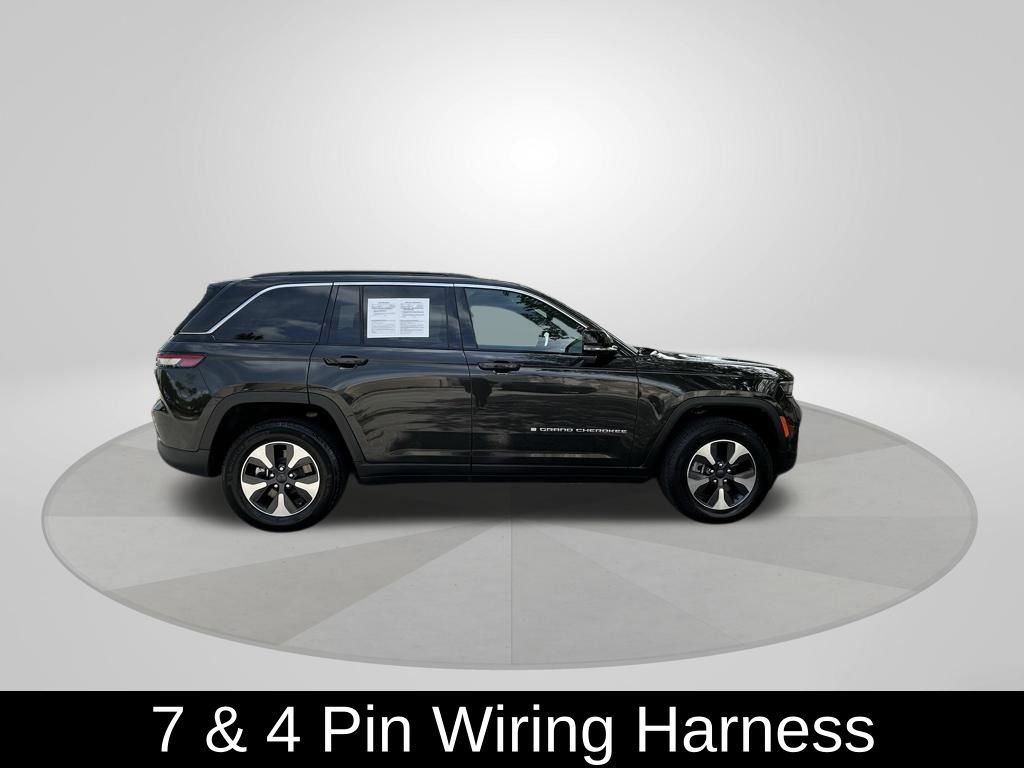 Used 2024 Jeep Grand Cherokee Limited 4xe w/ Trailer Tow Package AWD/4WD image 8