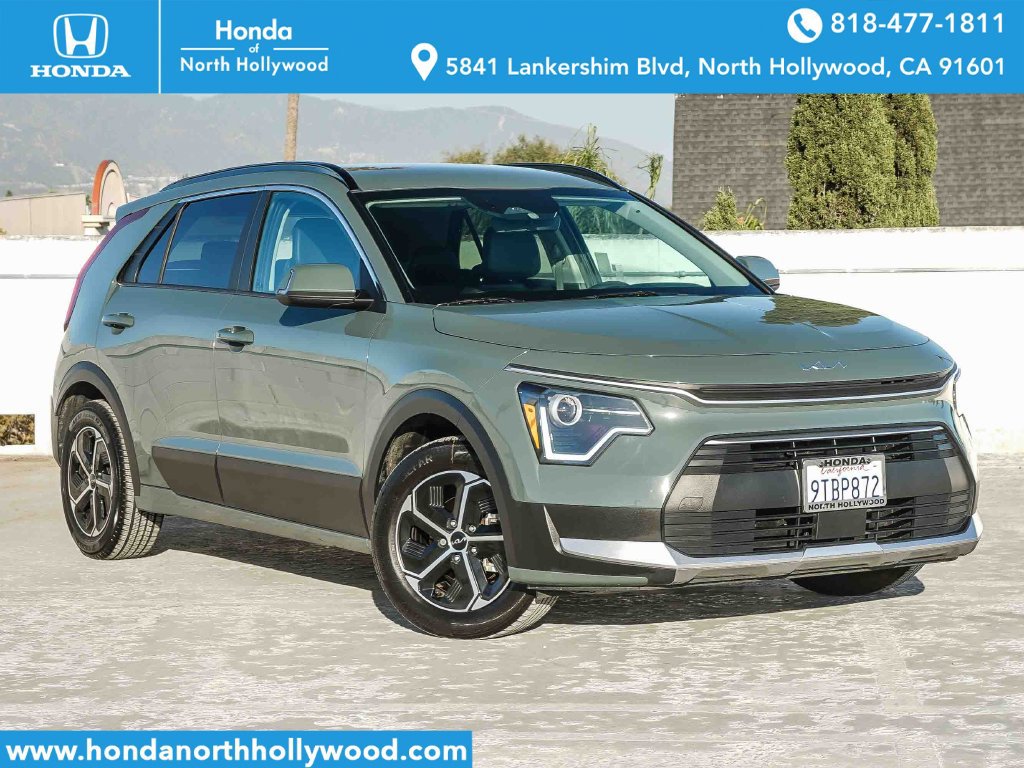 Used 2025 Kia Niro EX FWD image 1