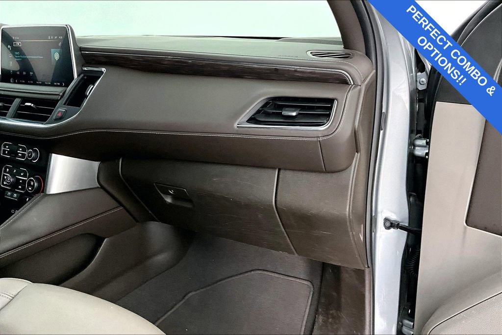 Used 2024 Chevrolet Suburban Z71 w/ Luxury Package image 22