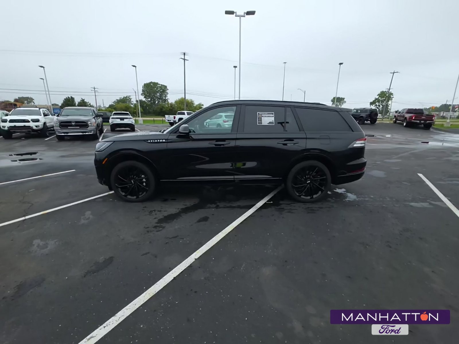 Used 2025 Lincoln Aviator Reserve w/ Jet Appearance Package