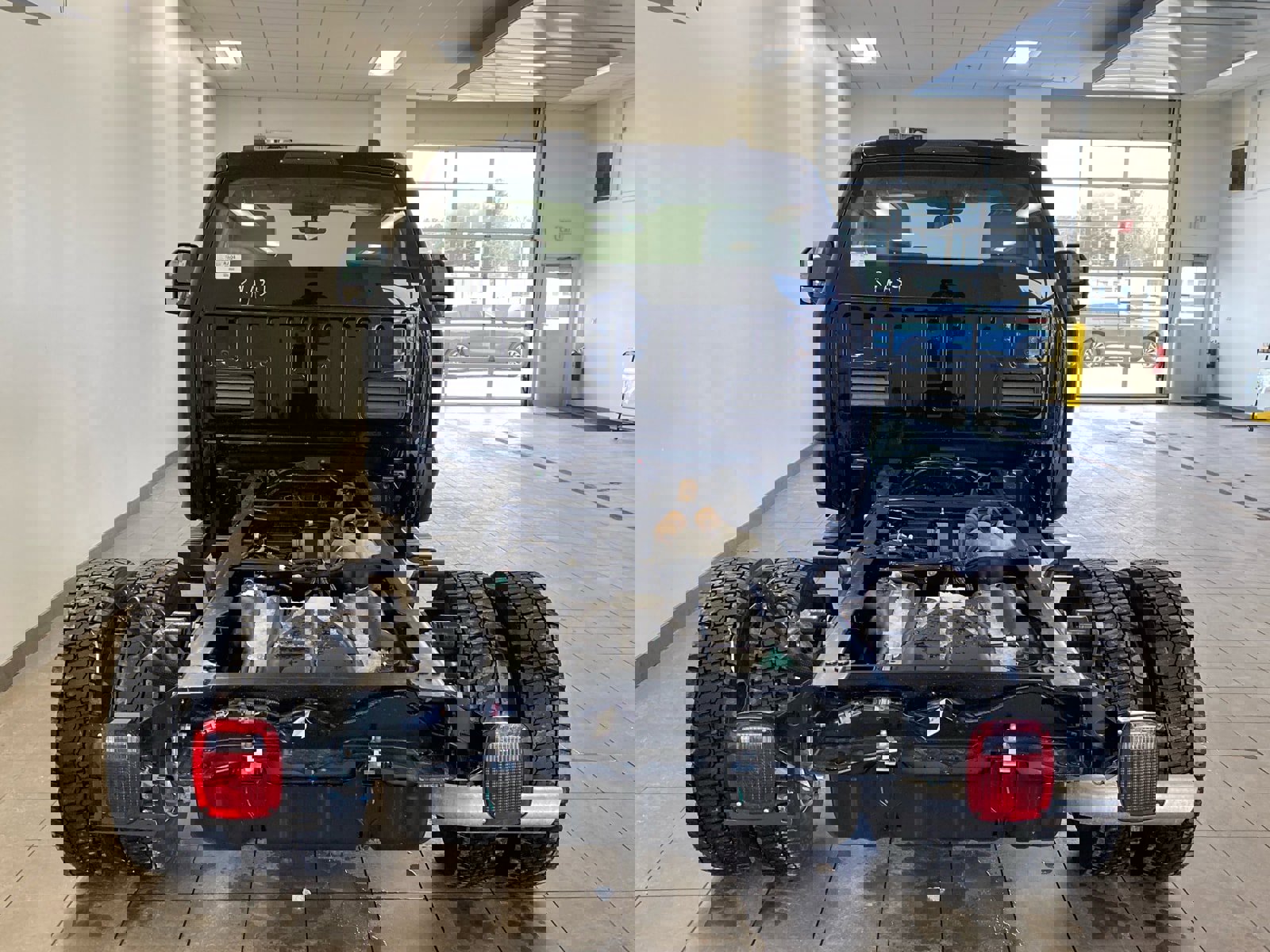 New 2026 Ford F550 4x4 Regular Cab Super Duty image 6