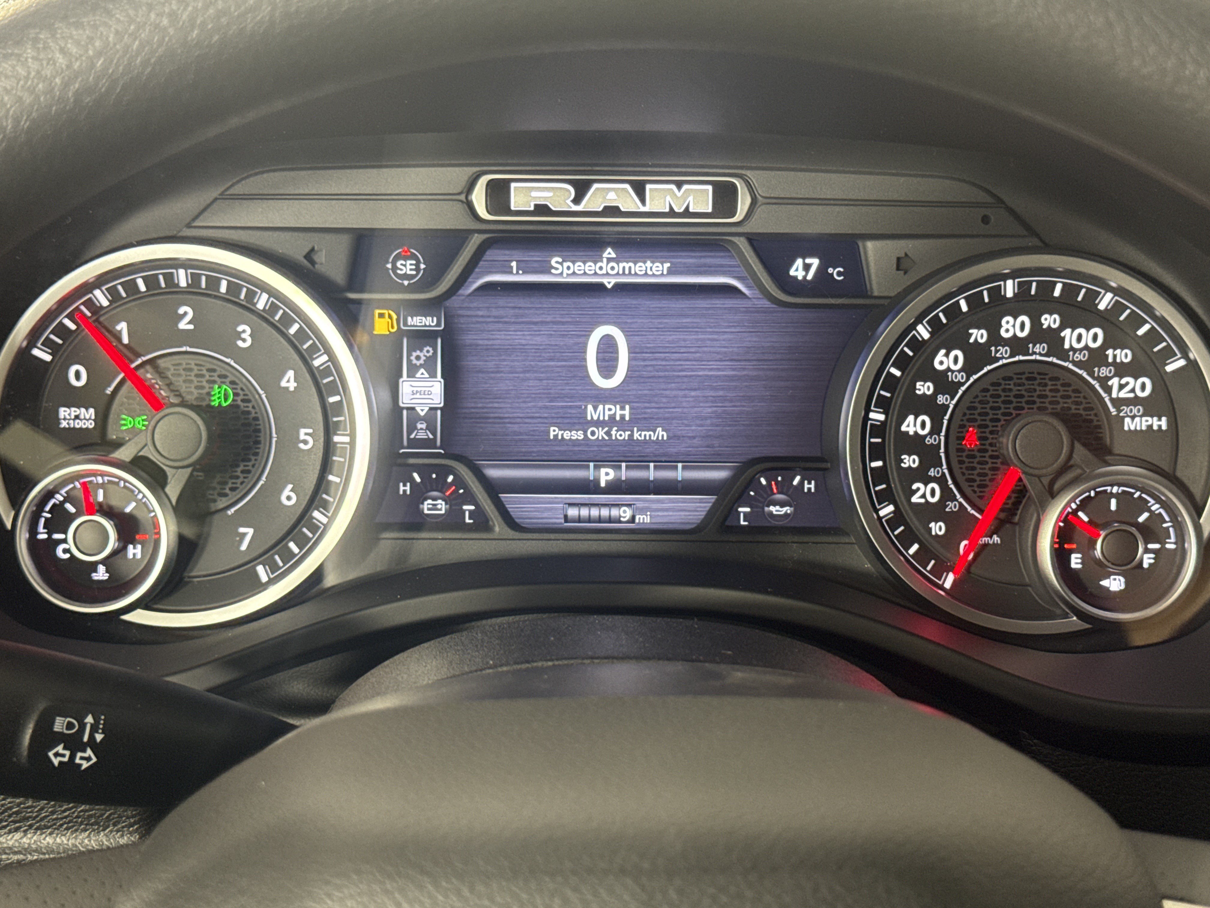 New 2027 RAM 1500 Express AWD/4WD image 19