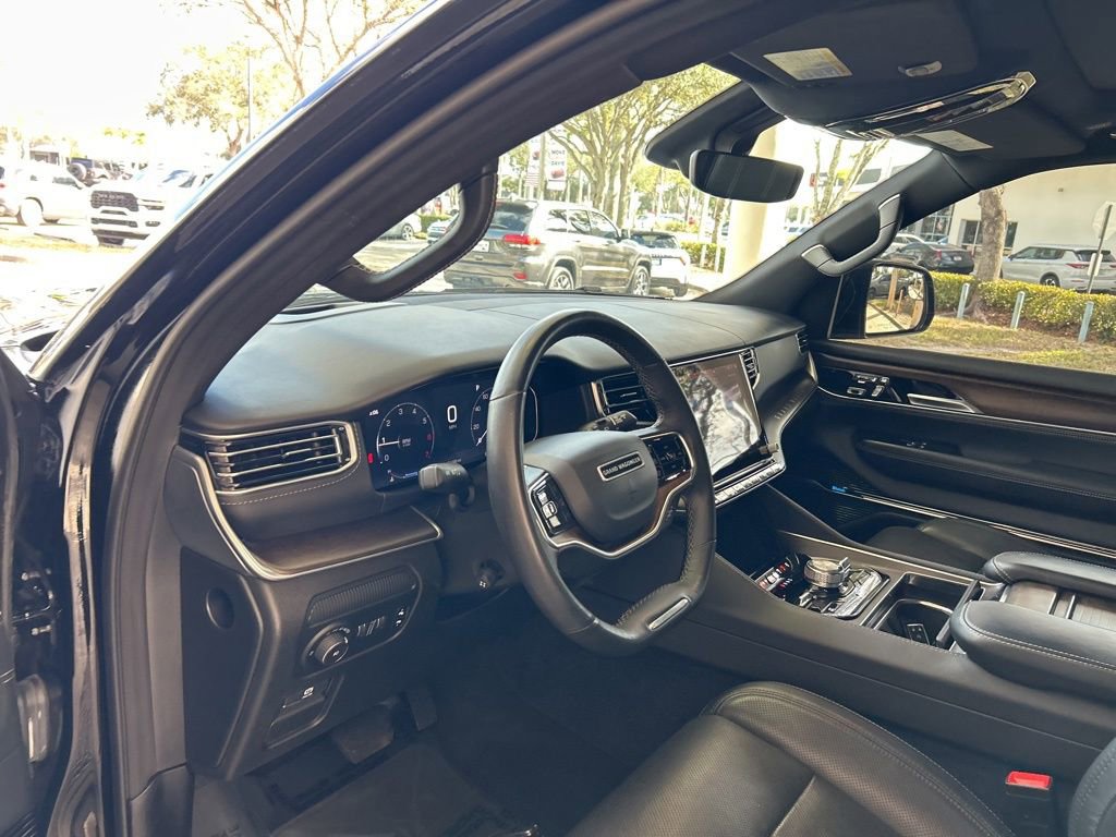 Used 2024 Jeep Grand Wagoneer L 4WD image 6