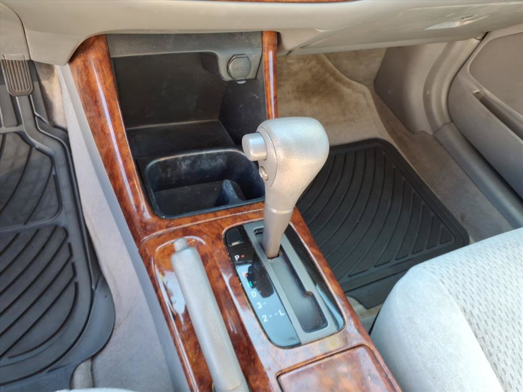 Used 2004 Toyota Camry LE FWD image 31