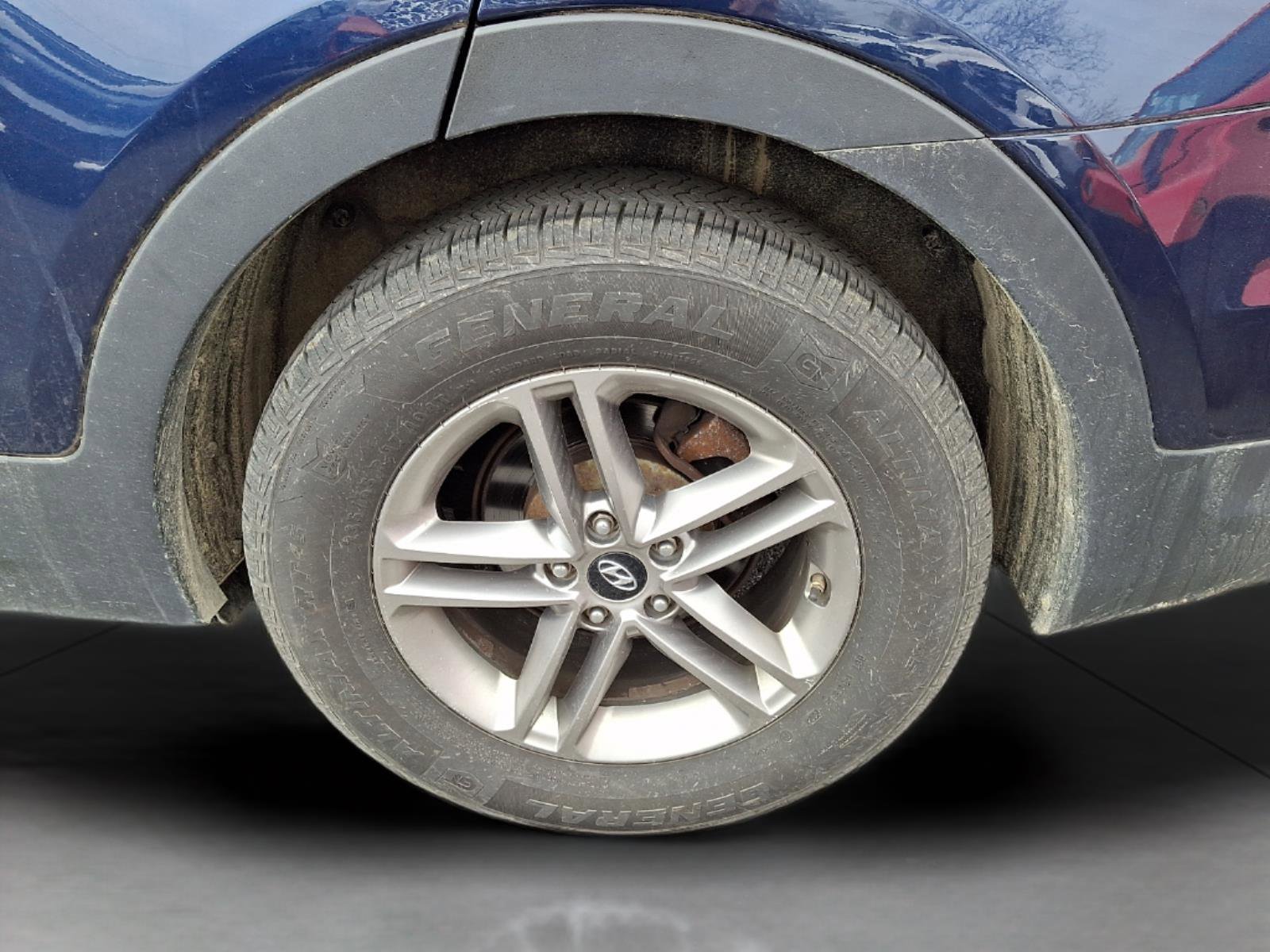 Used 2017 Hyundai Santa Fe Sport image 9