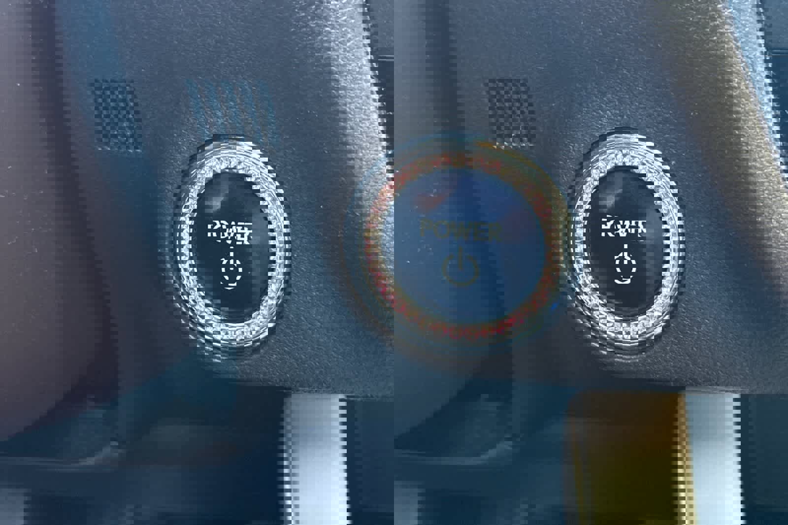 Used 2019 Lexus RX 450h AWD image 29