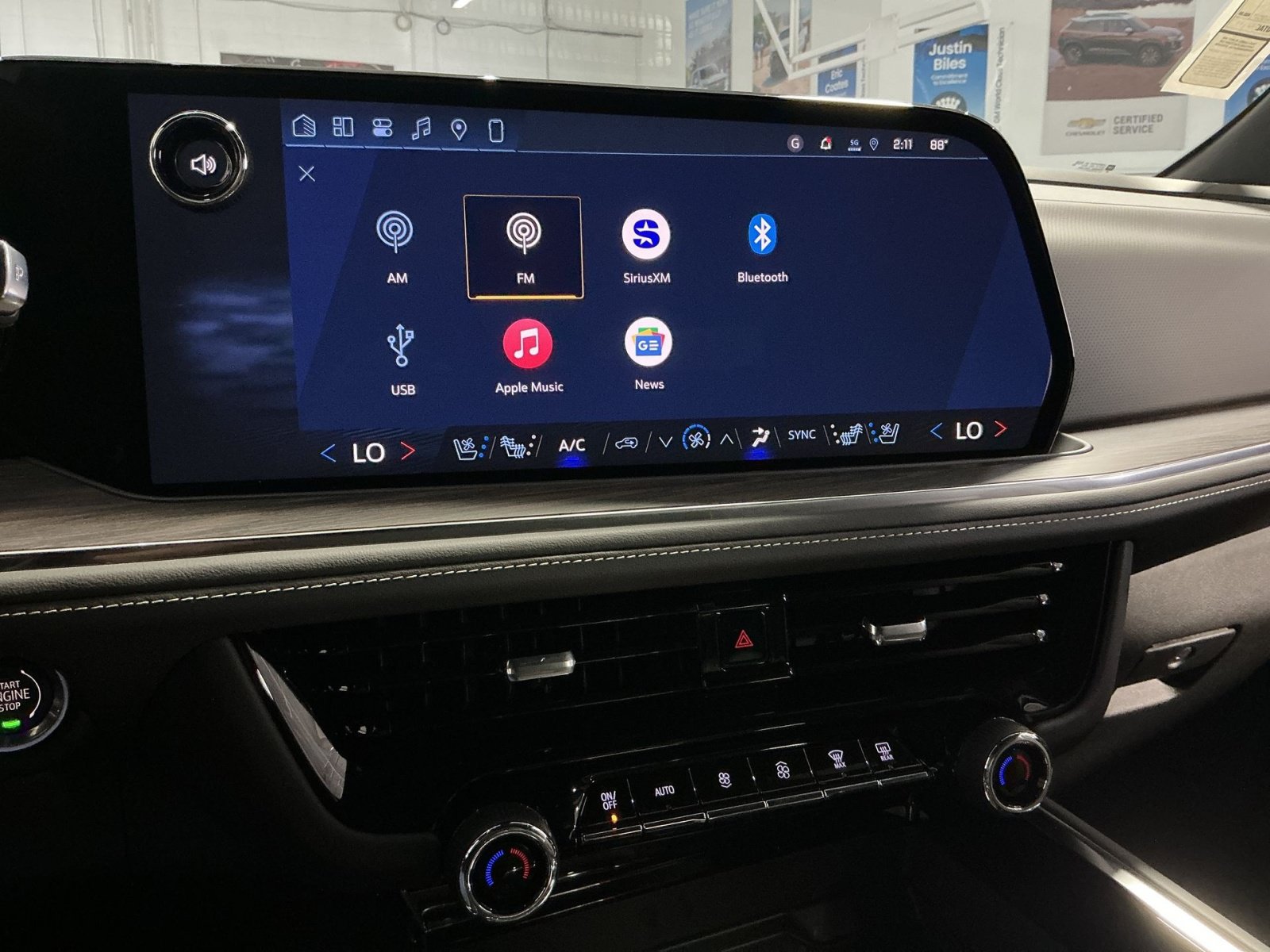 New 2026 Chevrolet Suburban Premier AWD/4WD image 19