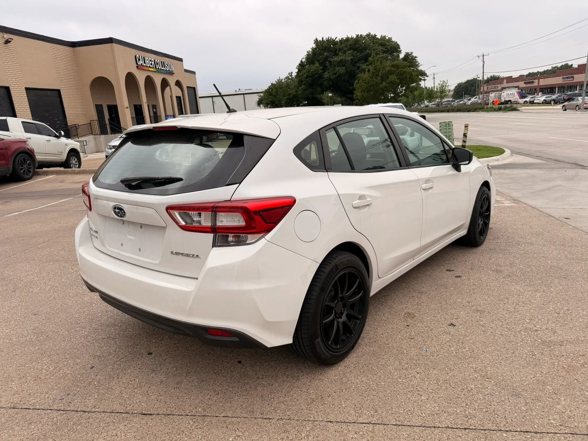 Used 2018 Subaru Impreza 2.0i AWD/4WD image 5