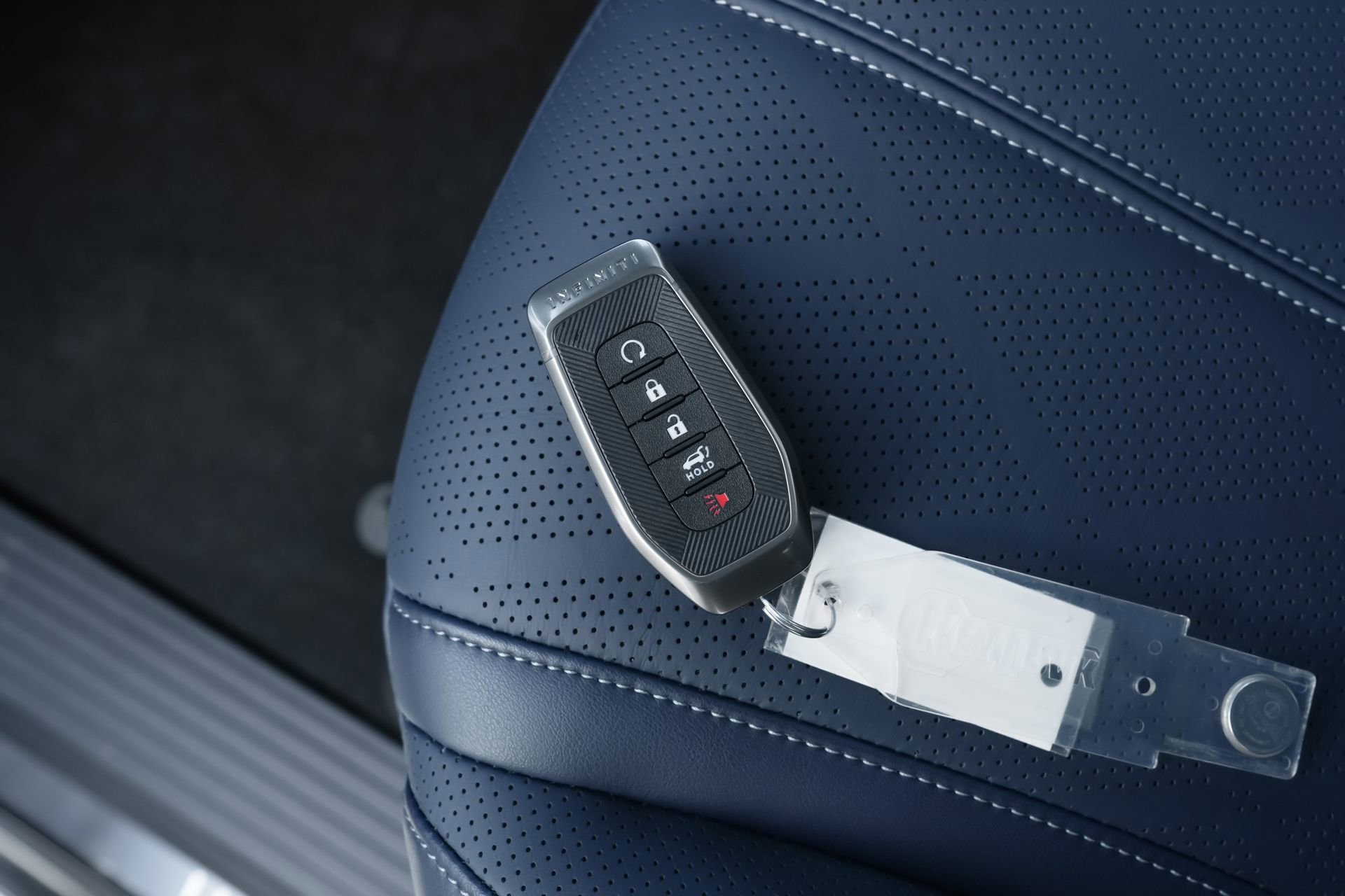 New 2026 INFINITI QX80 4WD w/ Sport Exterior Package image 37