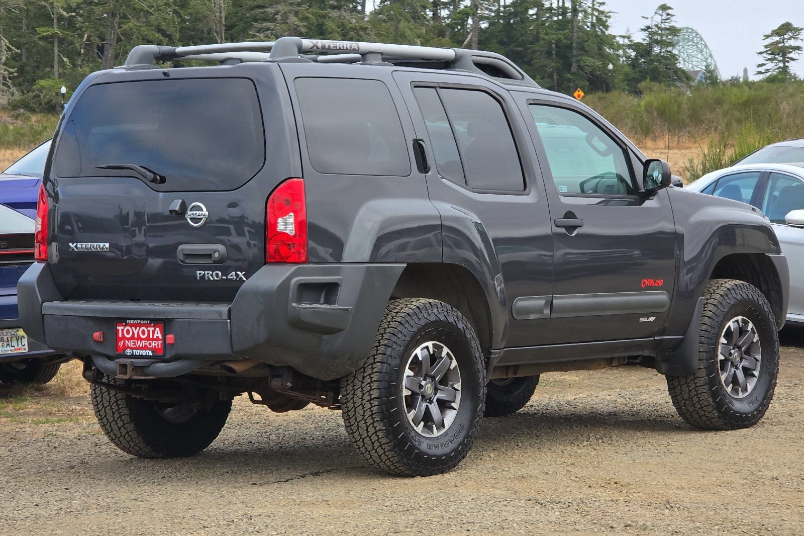 Used 2015 Nissan Xterra PRO-4X AWD/4WD image 4