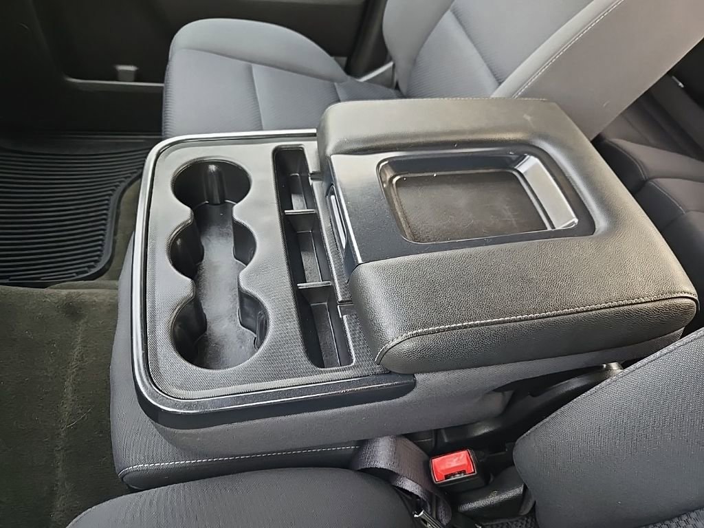 Used 2018 Chevrolet Silverado 1500 LT w/ All Star Edition image 29