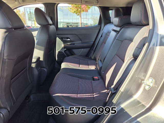 Used 2025 Nissan Kicks SR FWD image 12
