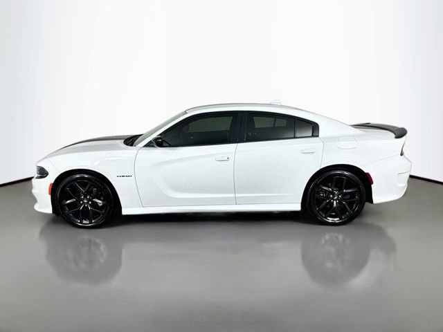 Used 2022 Dodge Charger R/T w/ Driver Convenience Group RWD image 11