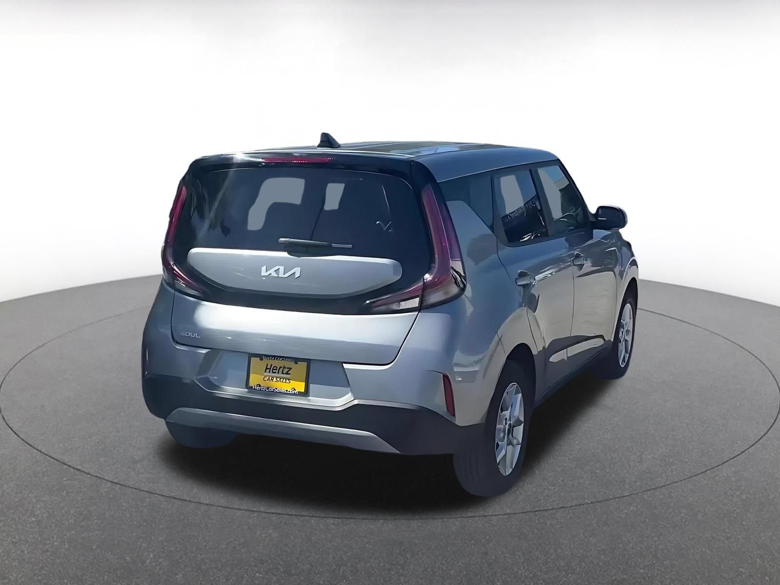 Used 2025 Kia Soul LX w/ LX Technology Package FWD image 15