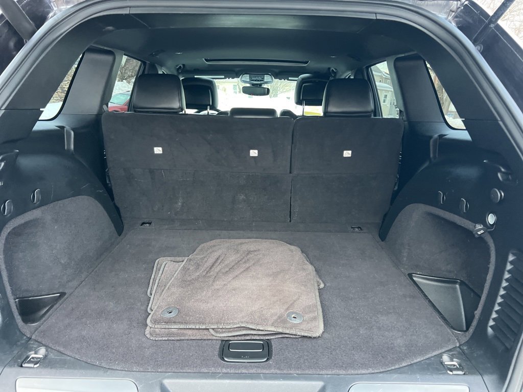 Used 2018 Jeep Grand Cherokee Limited image 28