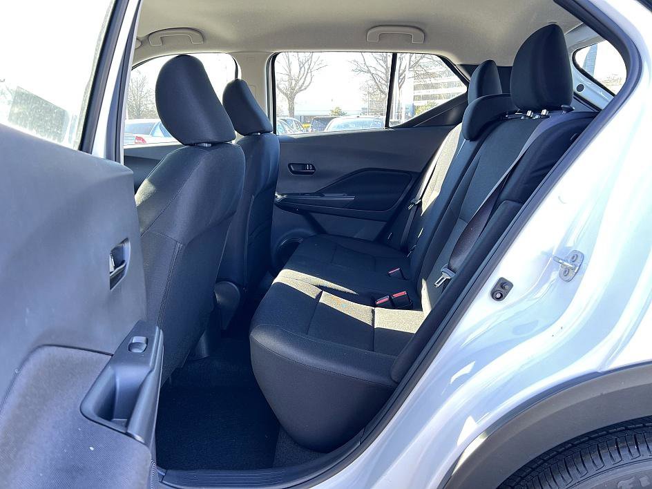New 2025 Nissan Kicks Play S image 12
